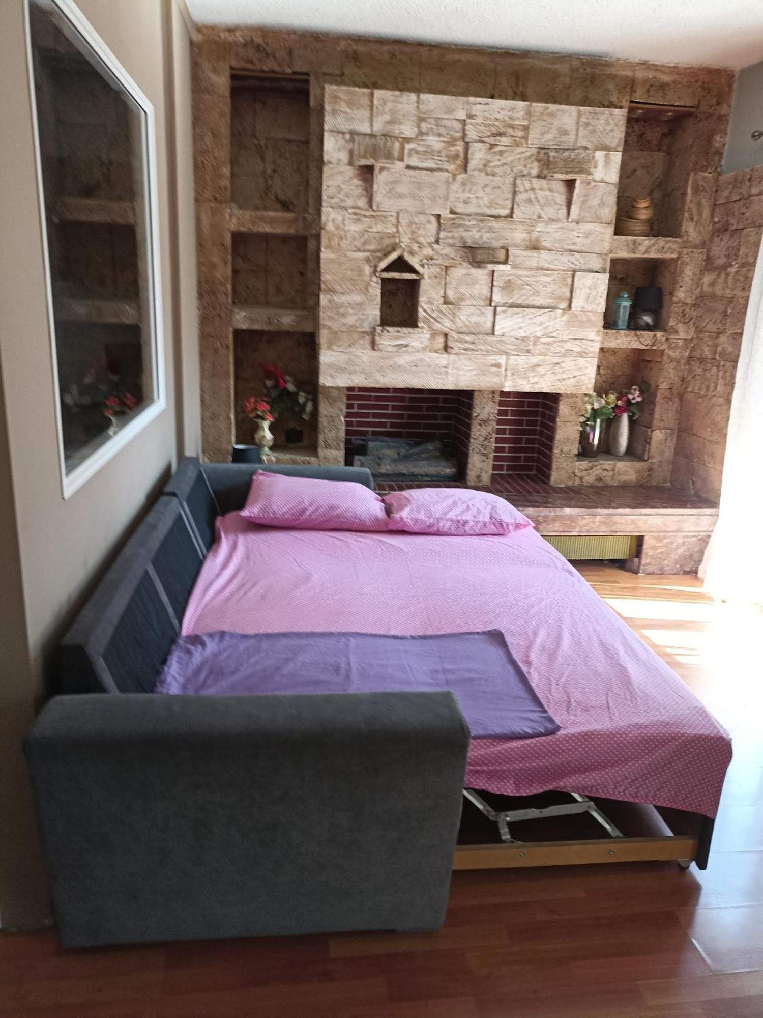 Penth3 Apartment